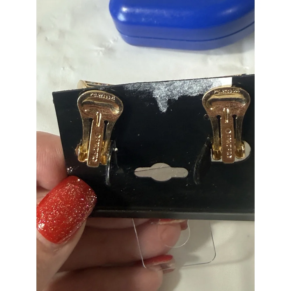 Vintage Christian Dior Gold Tone Black Rhinestone Hoop Clip On Earrings - Picture 4 of 16